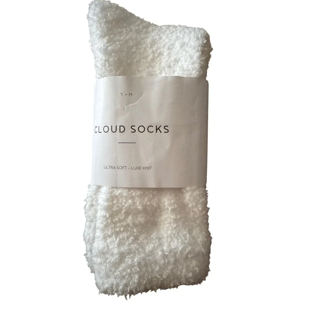 T+M Cloud Socks Ultra Soft Luxe Knit Womens White Cozy Comfy Minimalist Warm NWT